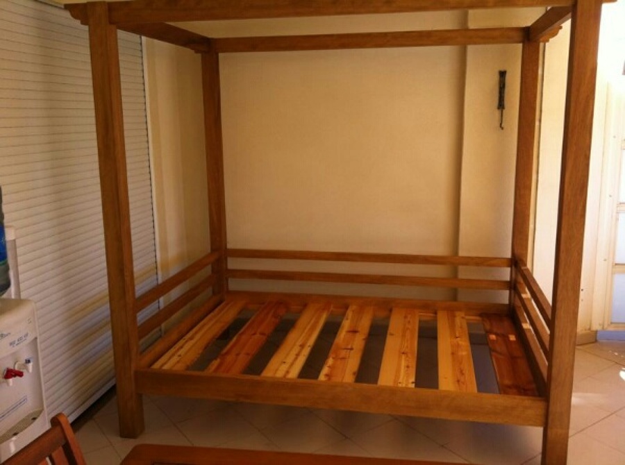 CAMA BALINESA
