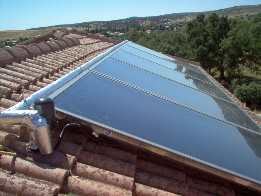 campo colectores solares térmicos