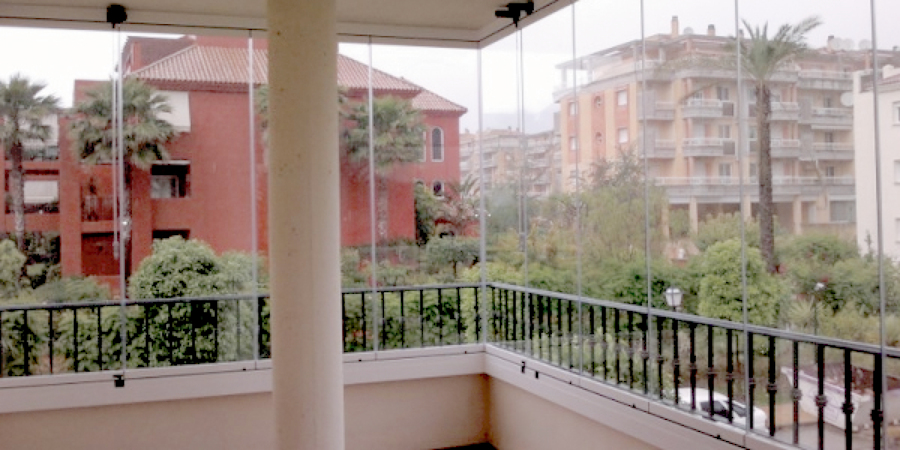 CERRAMIENTO DE CRISTAL