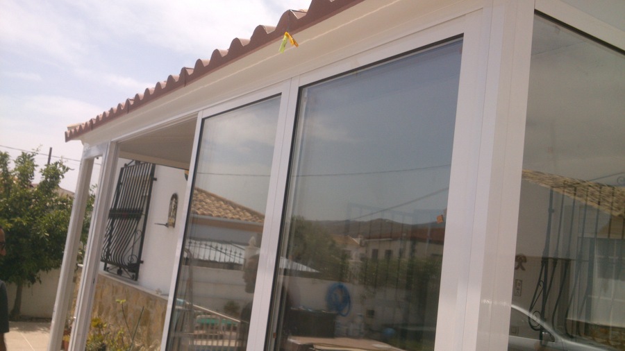 CERRAMIENTO EN ALUMINIO