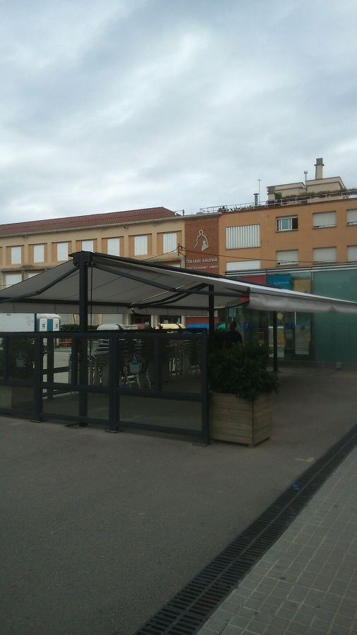 CERRAMIENTOS HOSTELERÍA