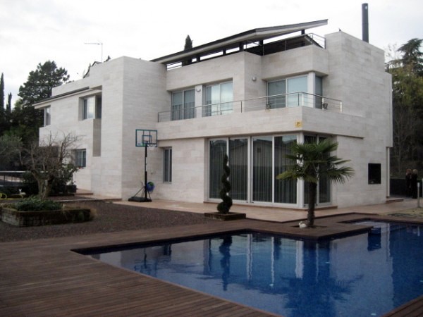 Chalet el espinar .