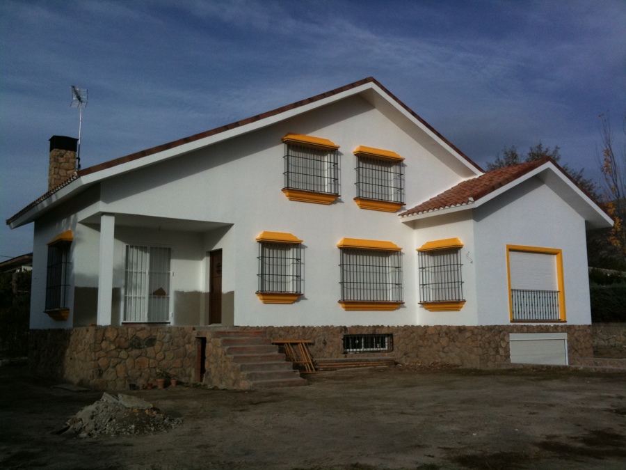 CHALET UNIFAMILIAR