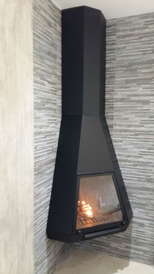 Chimenea metálica rinconera 