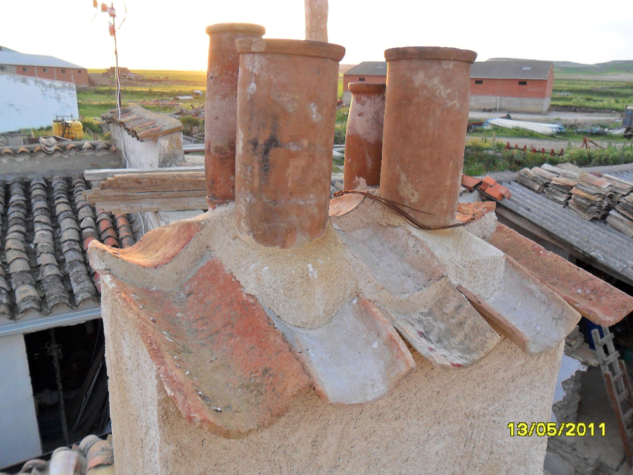 Foto: Chimenea Rústica de Chimeneas Fénix #134827 - Habitissimo