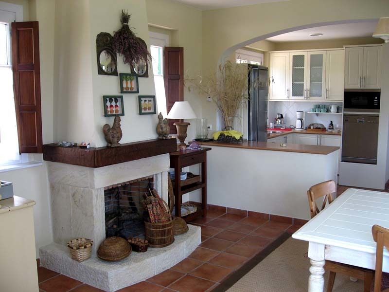 CHIMENEA Y COCINA