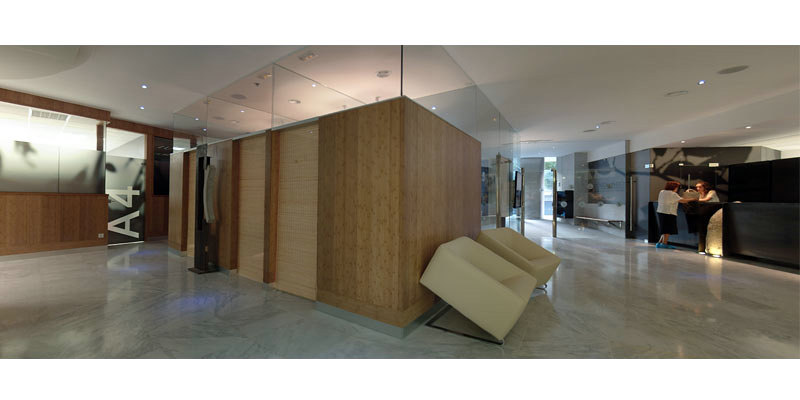 Clínica Dental Aparicio. BARCELONA
