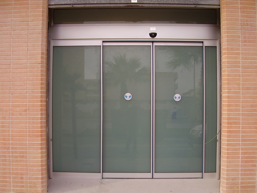 Puerta de Cristal