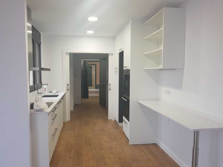 Cocina amlpia