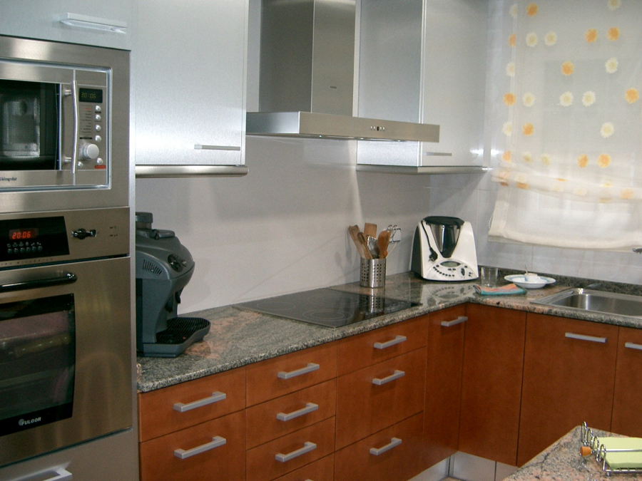 cocina combi  Cerezo/aluminio