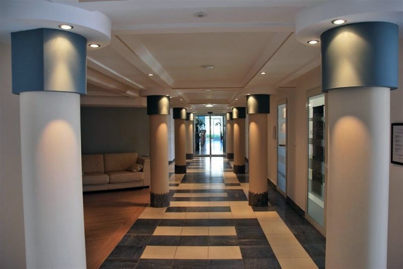 Columnas y techo