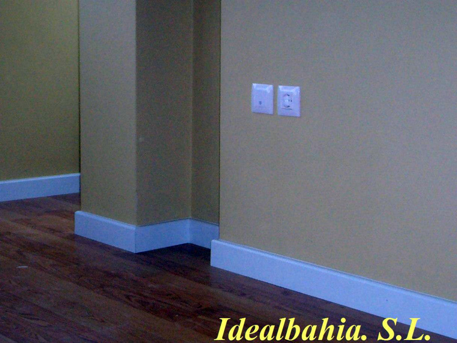 Construcciones Idealbahía. S.L.