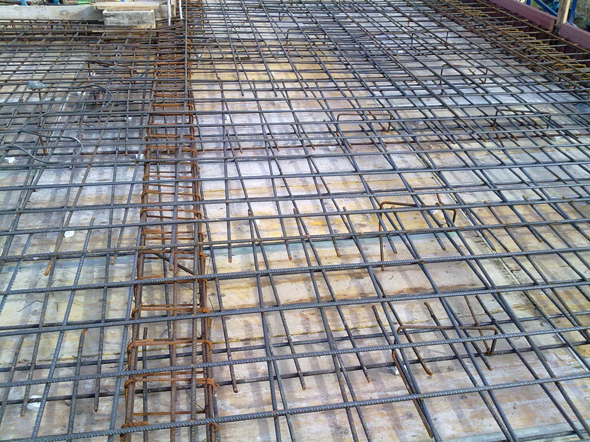 CONSTRUCION DE UNA VIVIENDA UNIFAMILIAR EN CARRAL