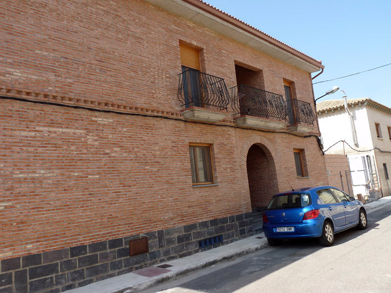 CONTRUCION RUSTICA DE VIVIENDA EN MARLOFA