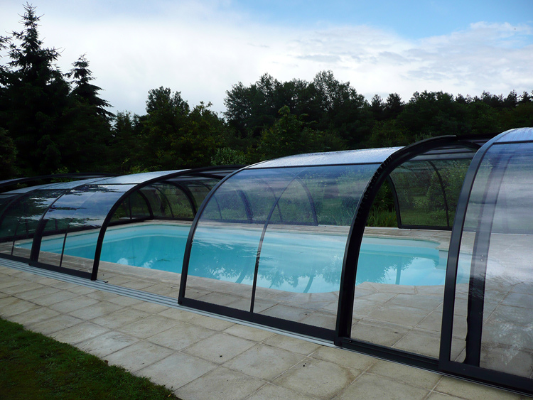 Cubierta de piscina