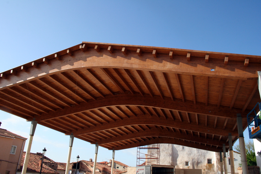 cubierta para pabellon multiusos en El Pobo (Teruel)