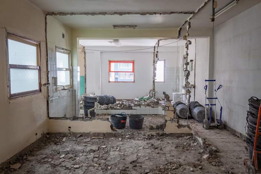 DEMOLICIONES DE VIVIENDAS. REFORMAS INTEGRALES.