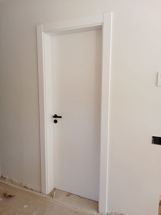 Fabricación y montaje de Marco y Puerta