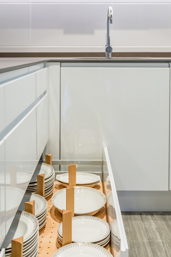 Foto Escritorio Flotante con Balda y Cajon Extraible de Ebanistamadrid