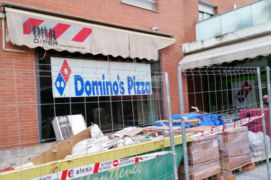 DOMINOS PIZZA