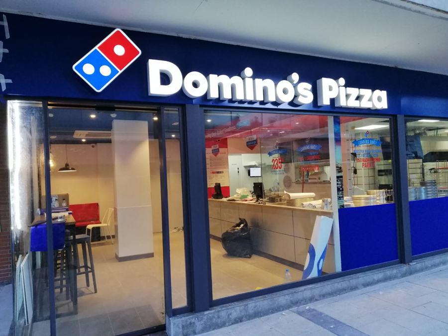 DOMINOS PIZZA