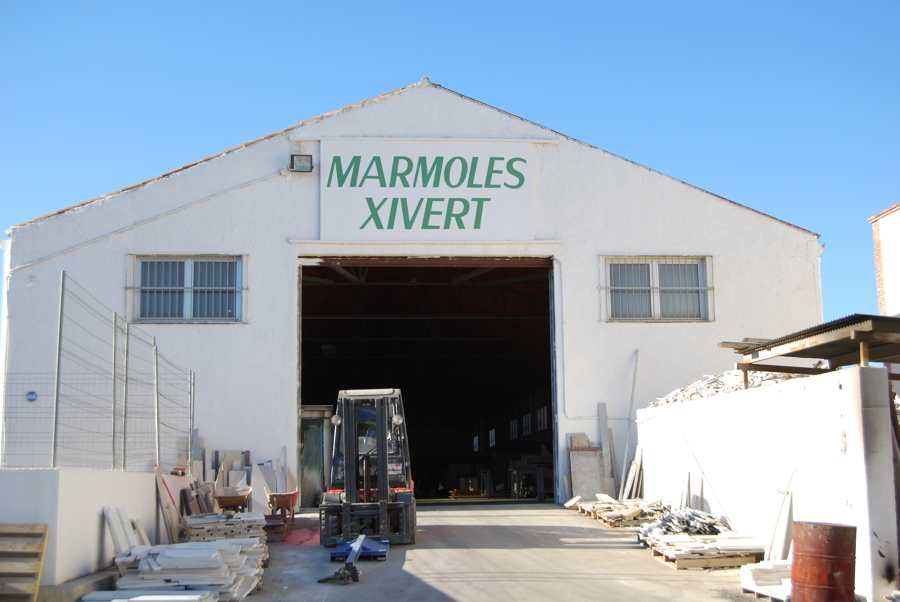 Fachada de la nave