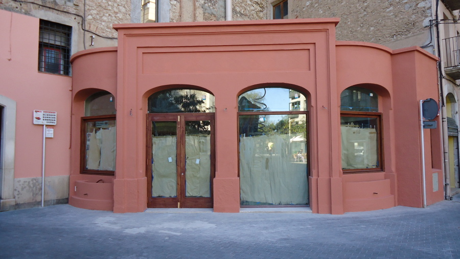 exterior terracota