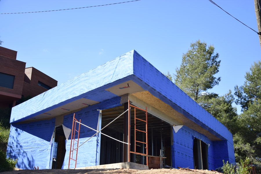 Levantamiento de fachada en Cervelló
