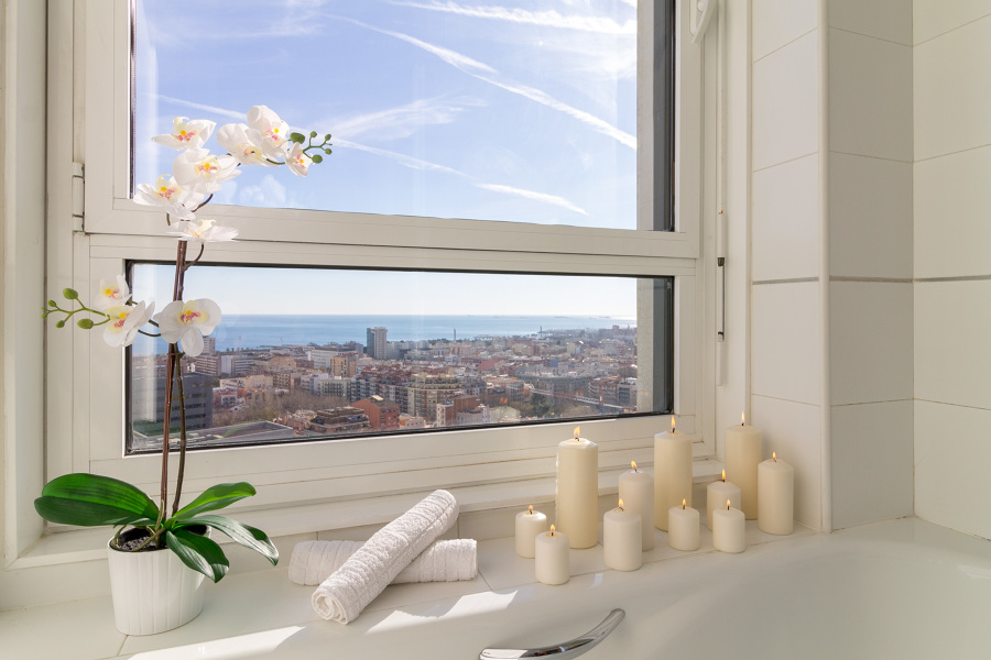 Baño | Dúplex Diagonal Mar | by Carmela Cebrián