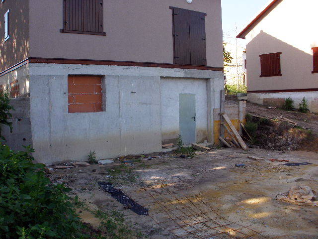 Edificación de pequeño chalet