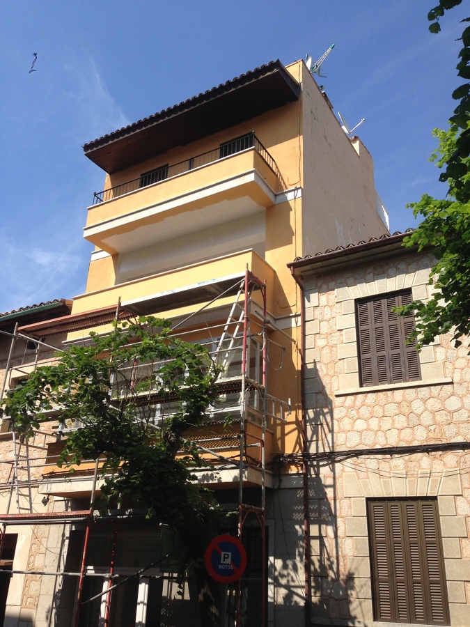 EDIFICIO EN SOLLER