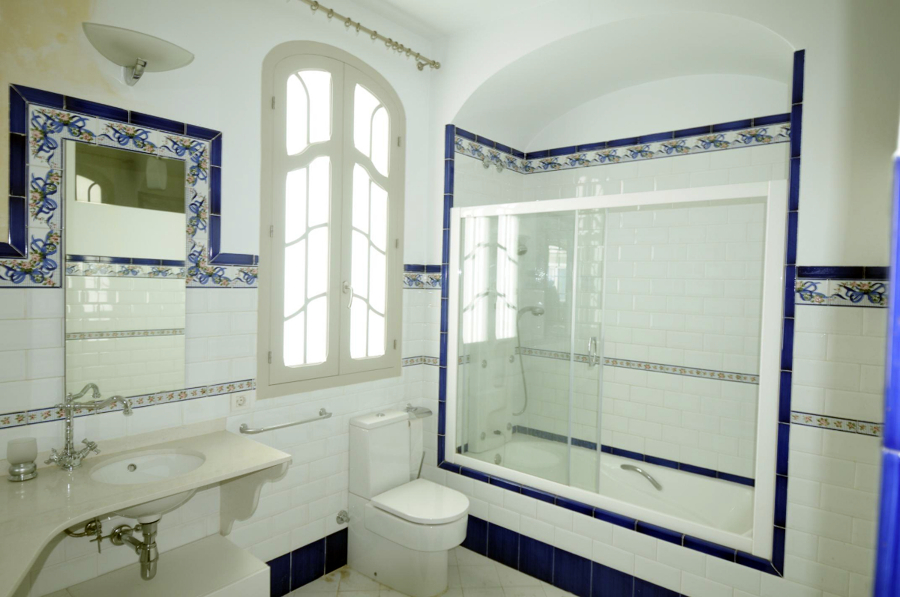 EHABILITACION PISO SEÑORIAL: Baño Suite
