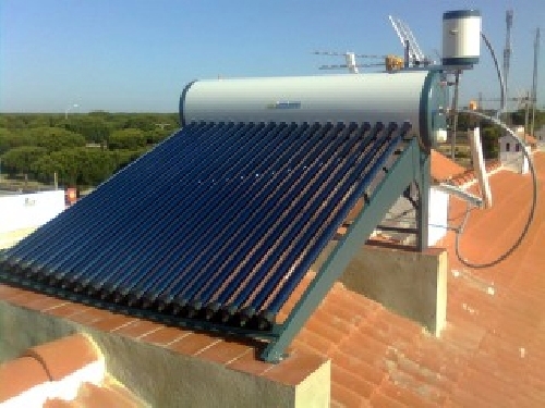 ENERGÍA SOLAR POR TUBOS DE VACÍO