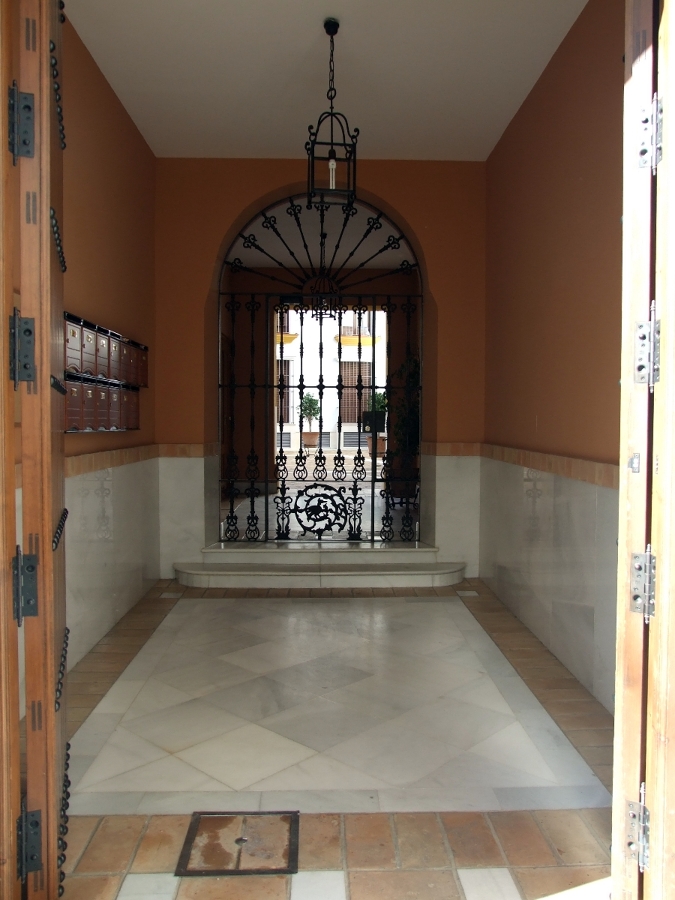 ENTRADA AL ESTUDIO