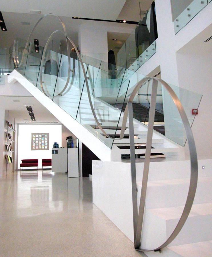 ESCALERA METALICA