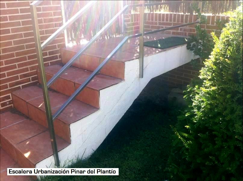 Escalera Urbanización Pinar del Plantío_Antes