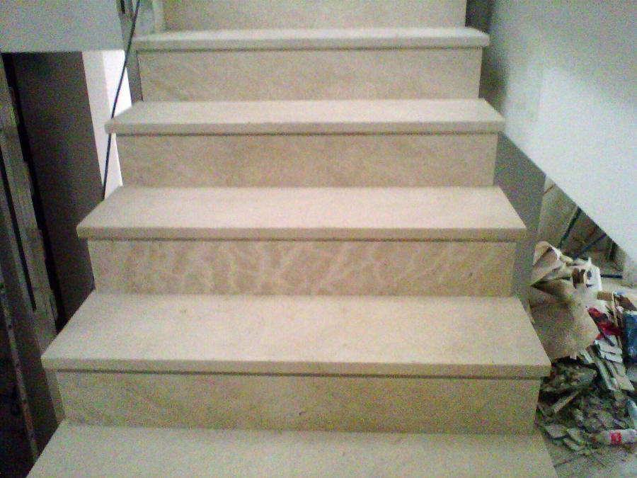 ESCALERAS DE MARMOL