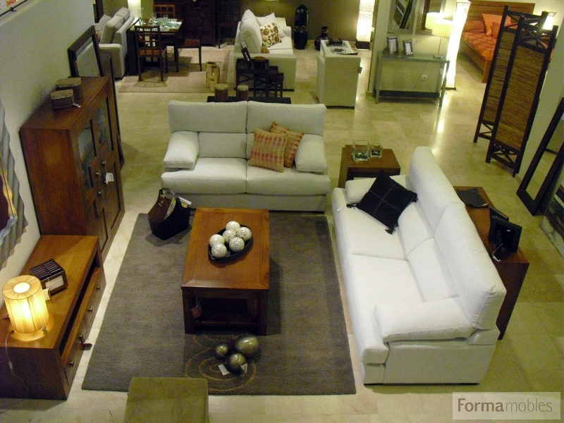 ESCAPARATE 13