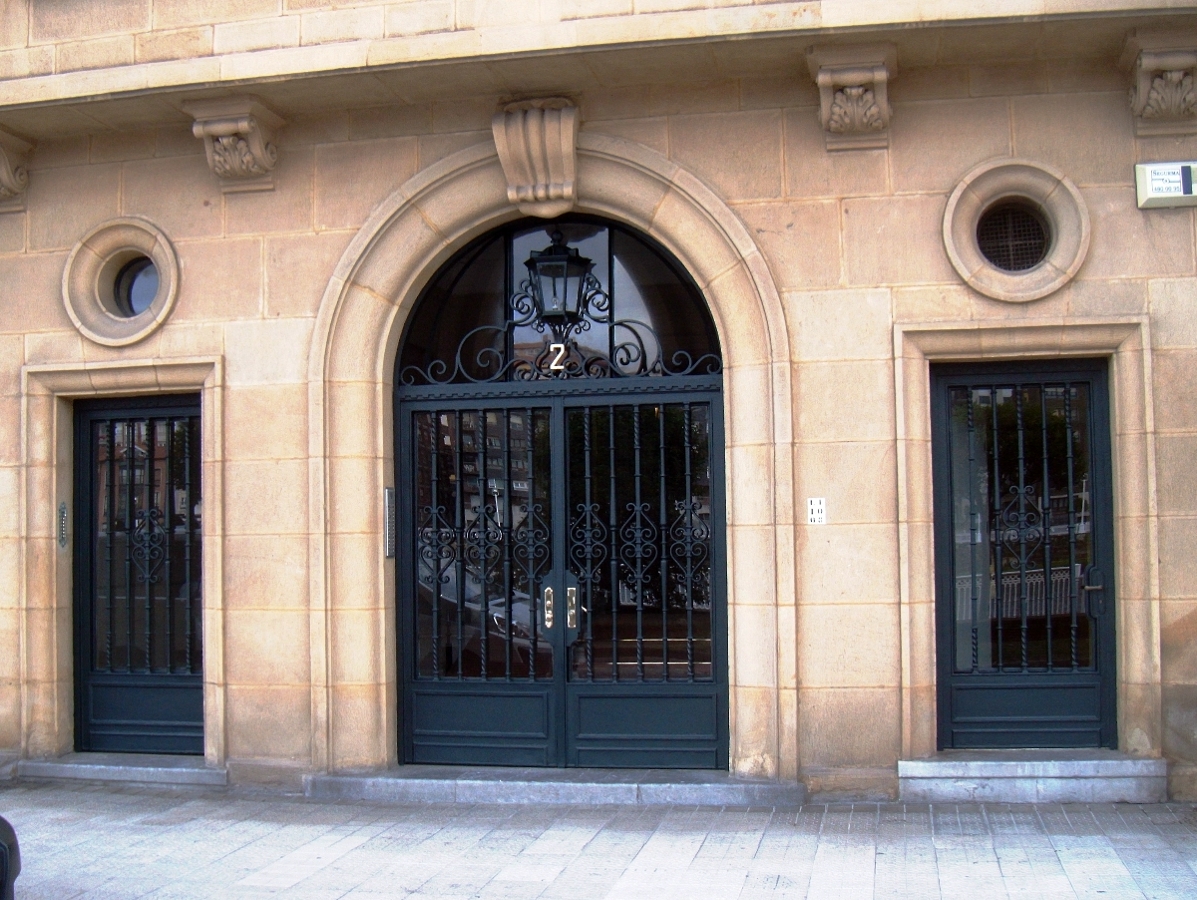 ESMALTADO PUERTAS