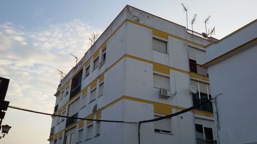 ESTADO EN EL QUE SE ENCONTRABA EL BLOQUE DE PISOS