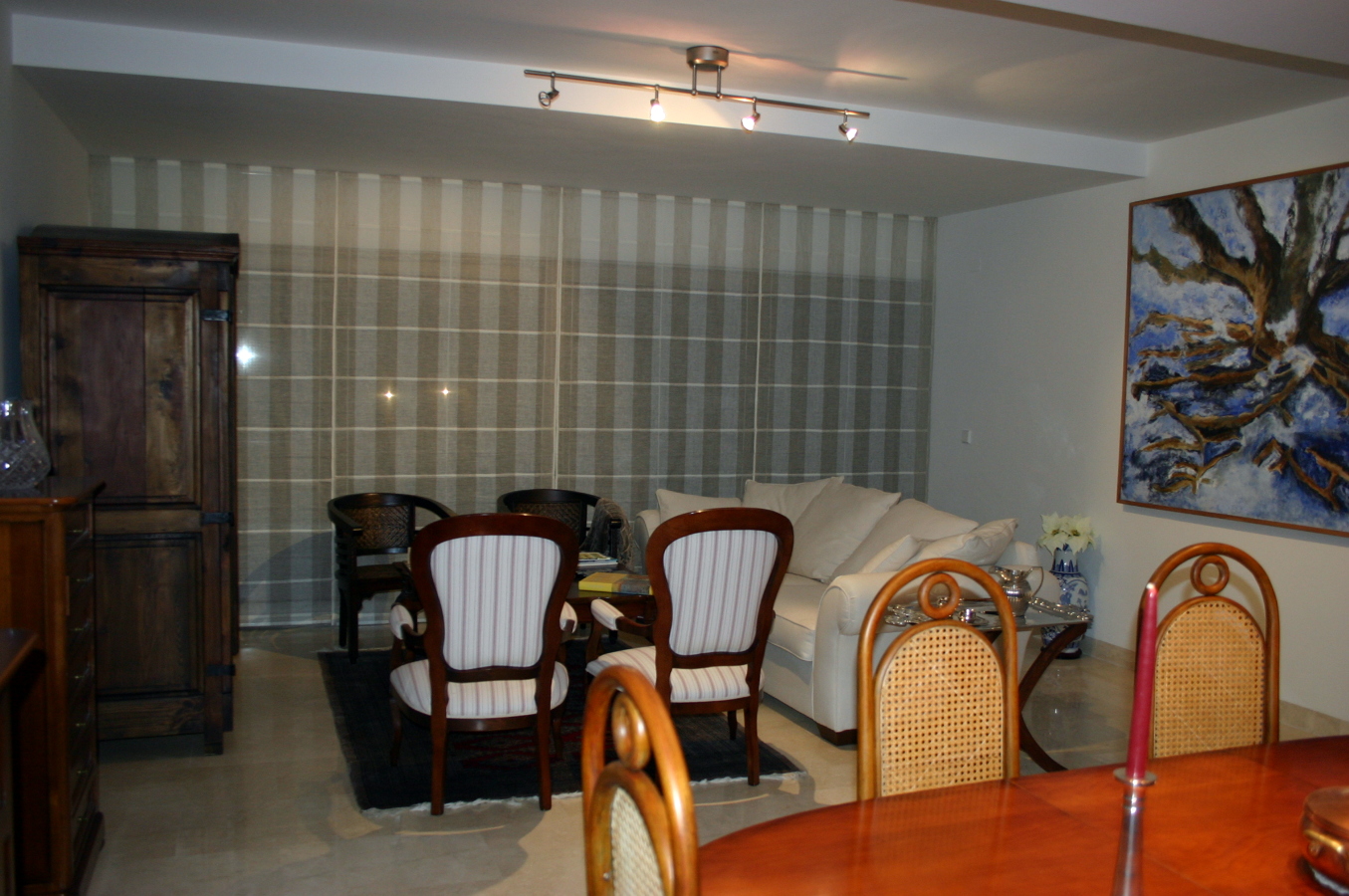 ESTORES 