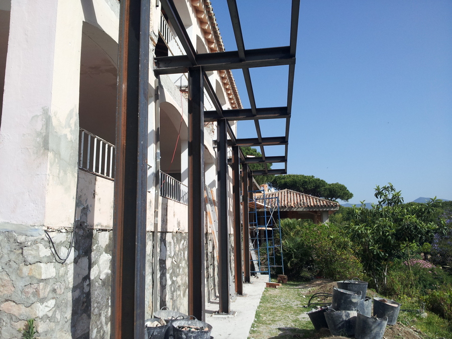 Estructura de hierro