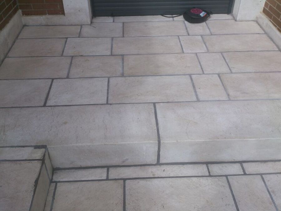 EXTERIOR PATIO