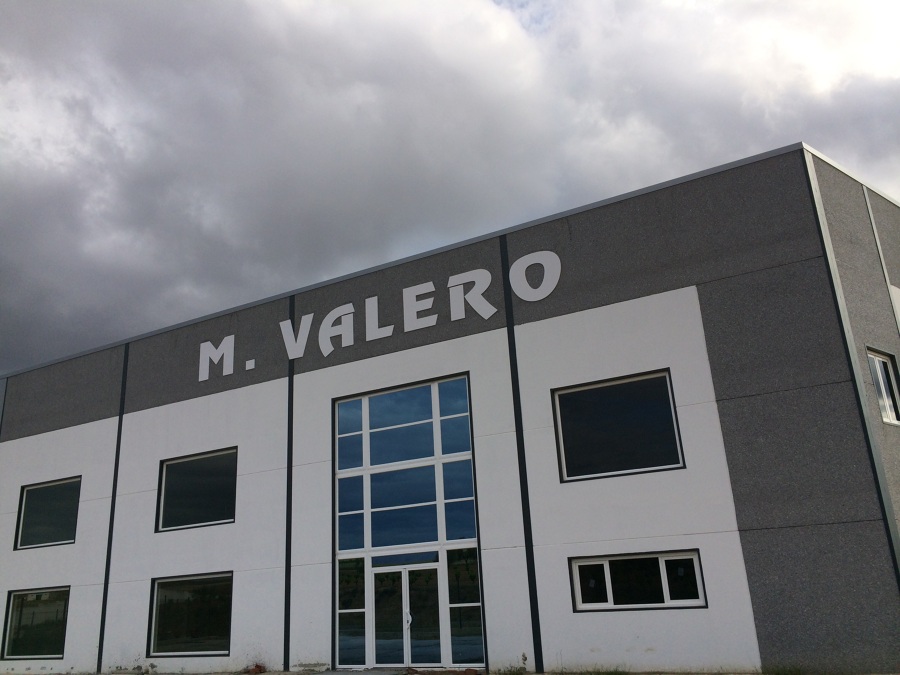 Fachada de nave 