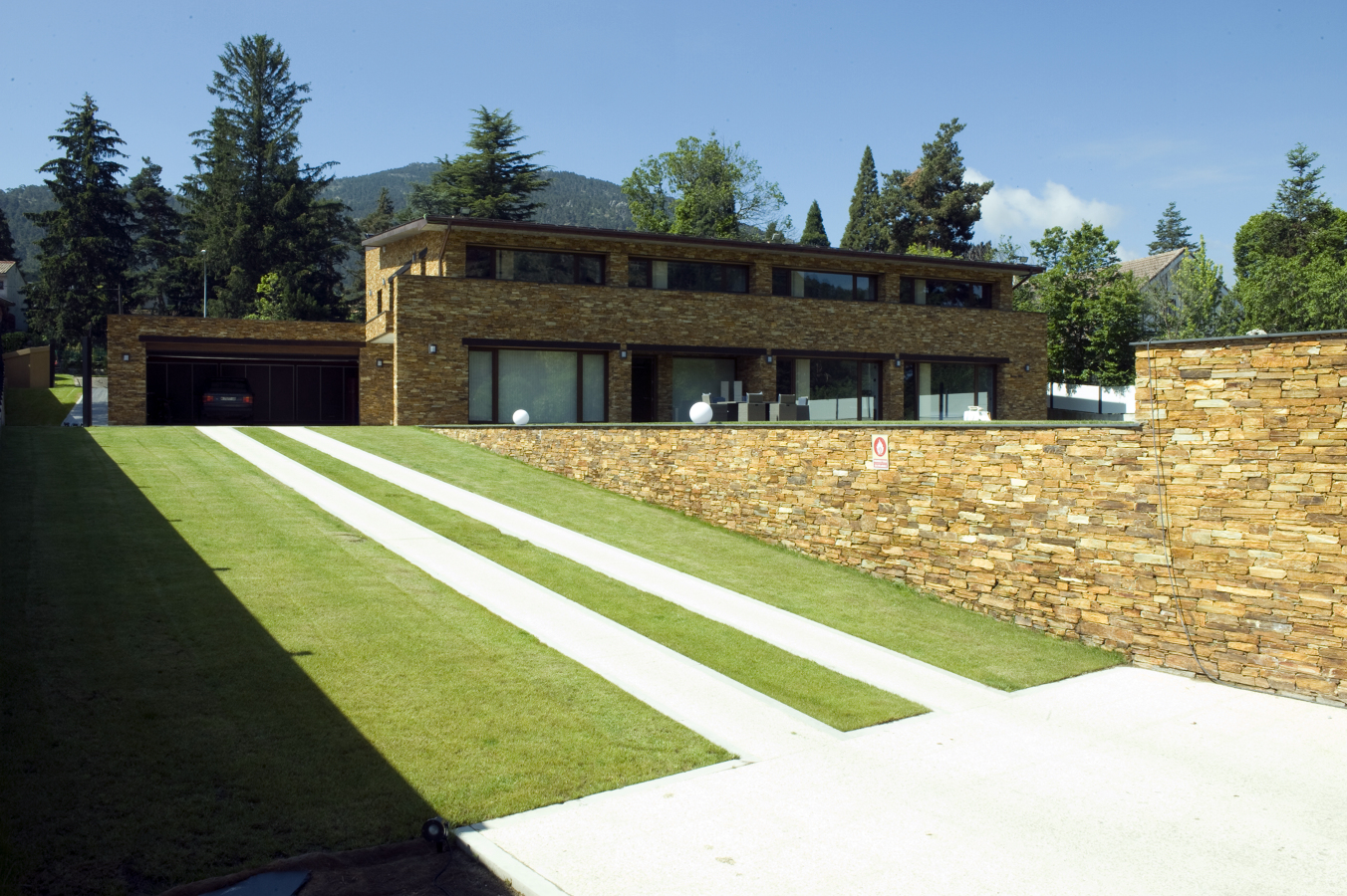 FACHADA PRINCIPAL