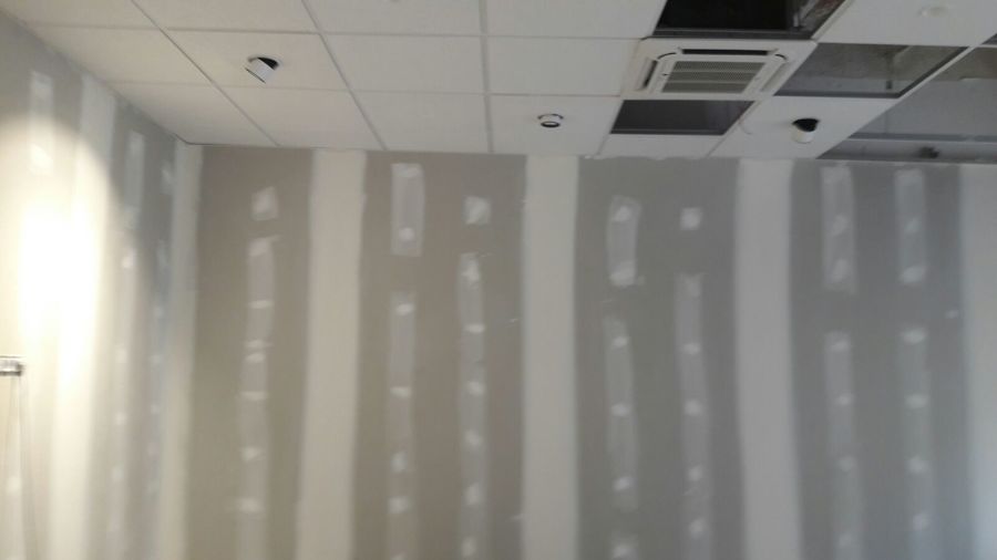 Pared y techo registrable