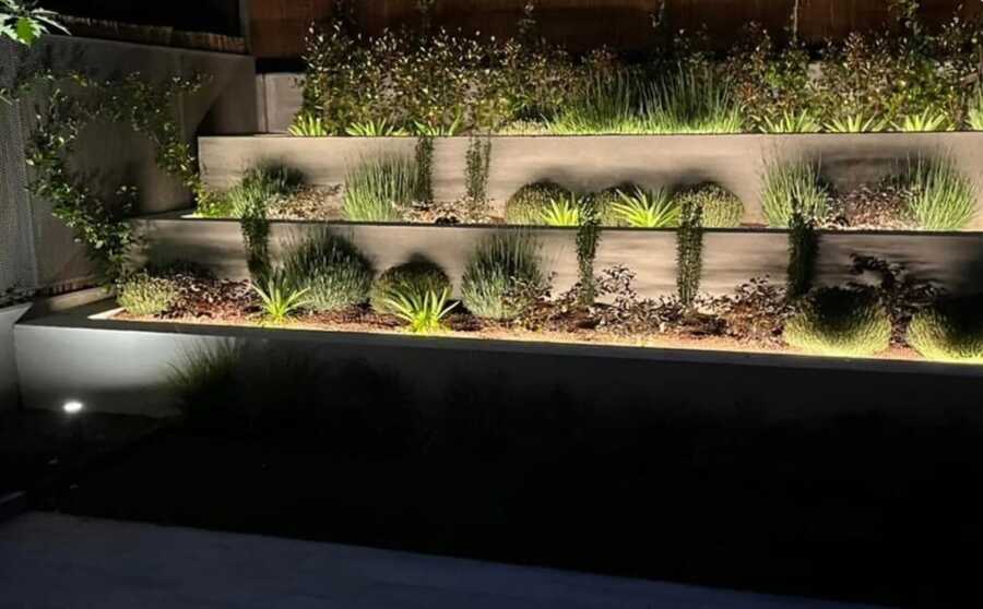ILUMINACIÓN JARDÍN