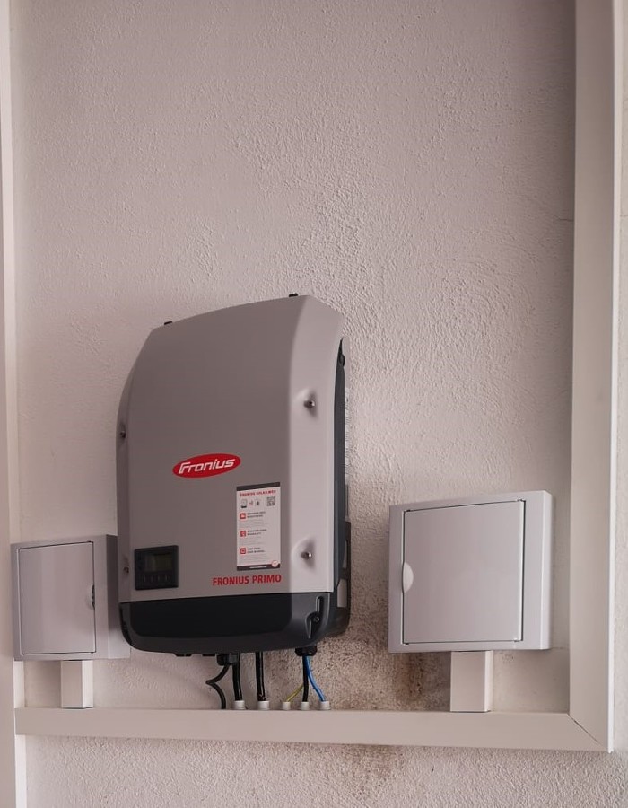 INSTALACION PLACAS FOTOVOLTAICAS - CONVERSOR