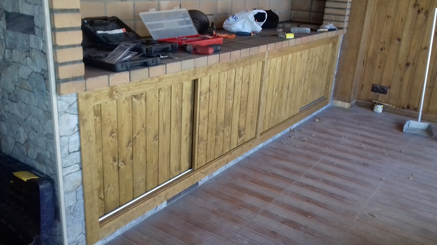 frontal en madera