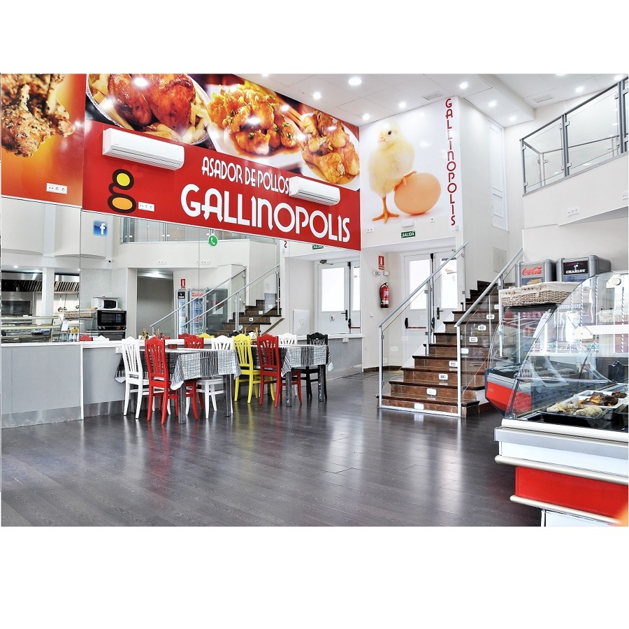 Tienda de comidas dentro